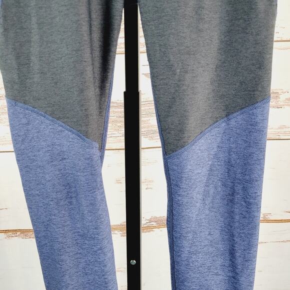 Outdoor Voices Warm Up Leggings Color Block Blue Charcoal Size Small - Picture 9 of 9